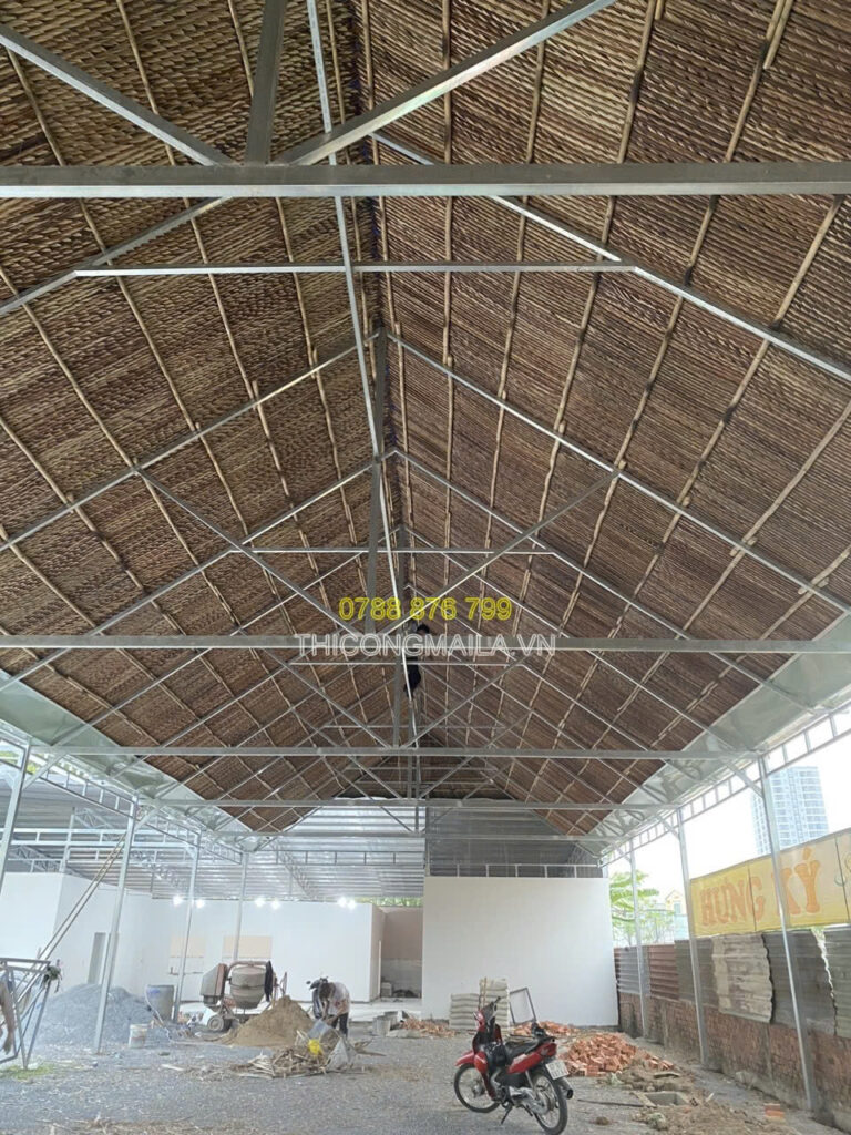 Thi công chòi lá Hậu Giang