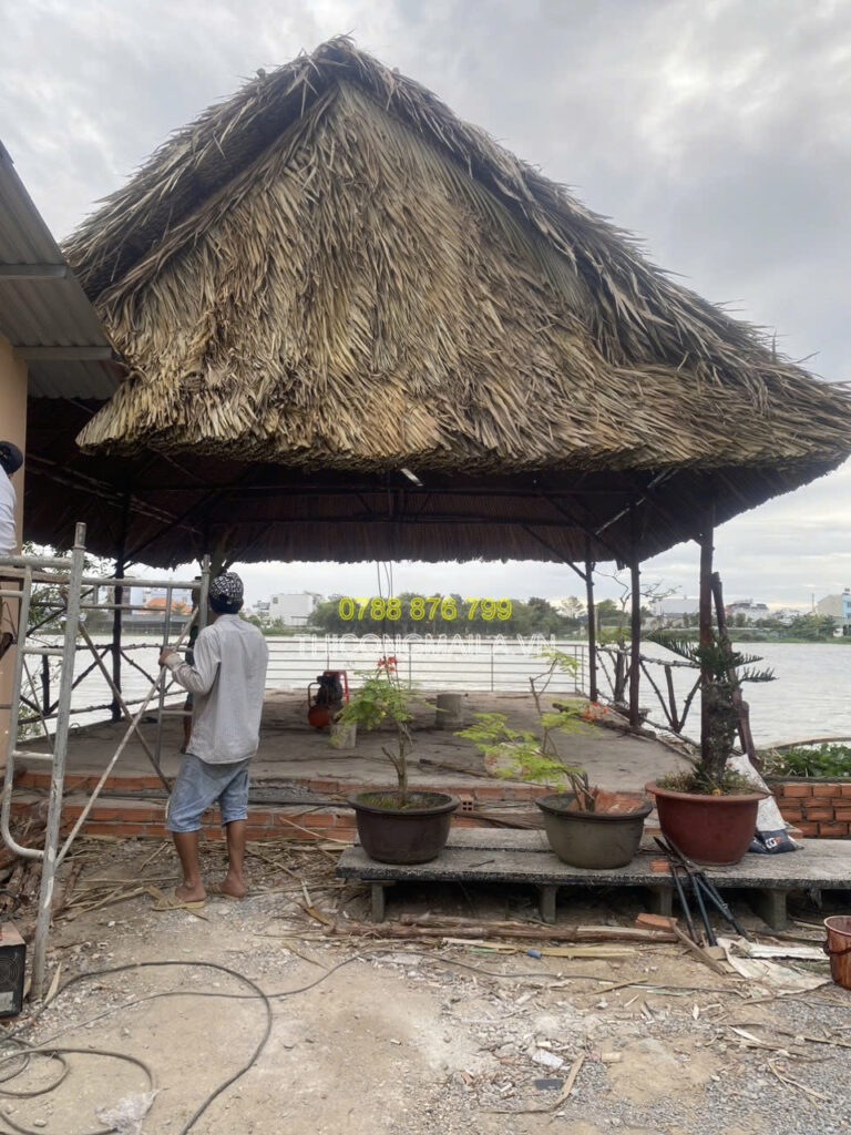 Thi công chòi lá Hậu Giang
